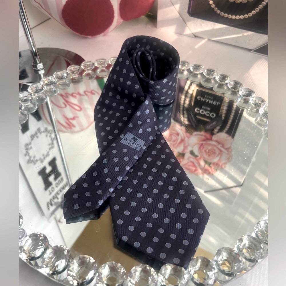 Etro vintage Blue dots Silk  tie EUC